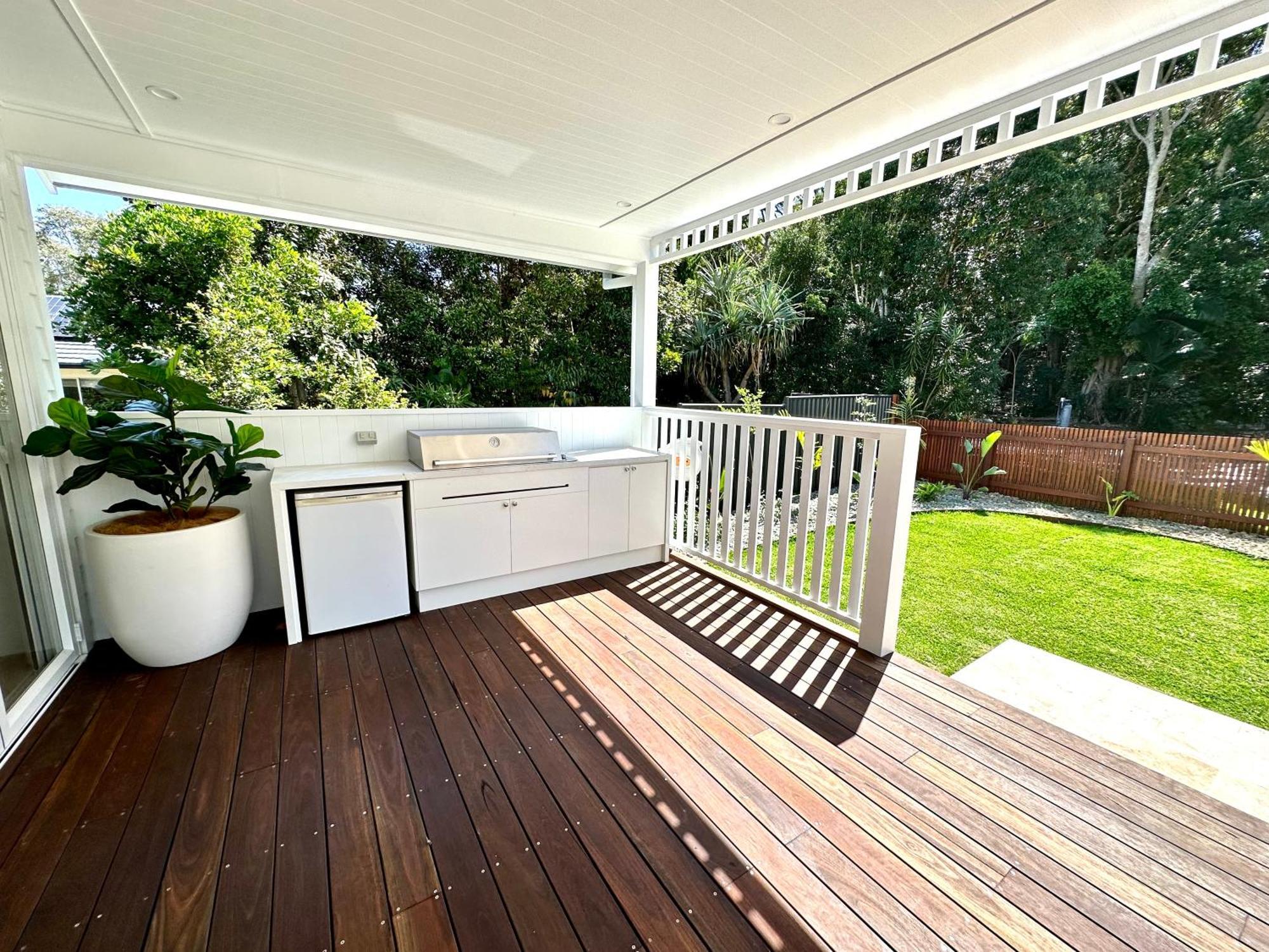 Unwind Guesthouse Byron Bay Exterior foto