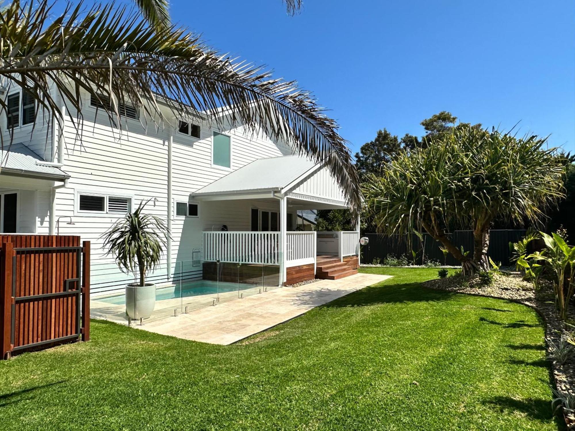 Unwind Guesthouse Byron Bay Exterior foto