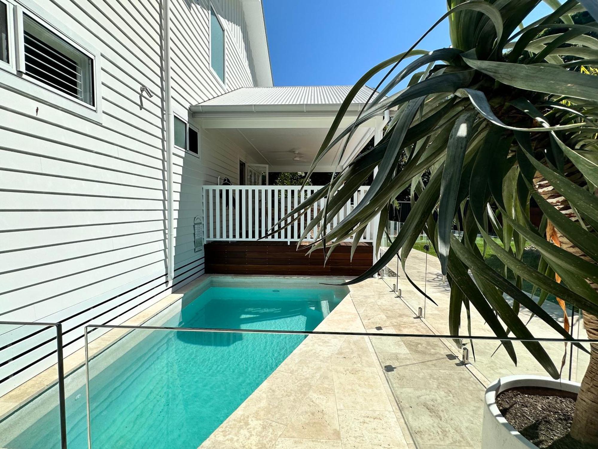 Unwind Guesthouse Byron Bay Exterior foto